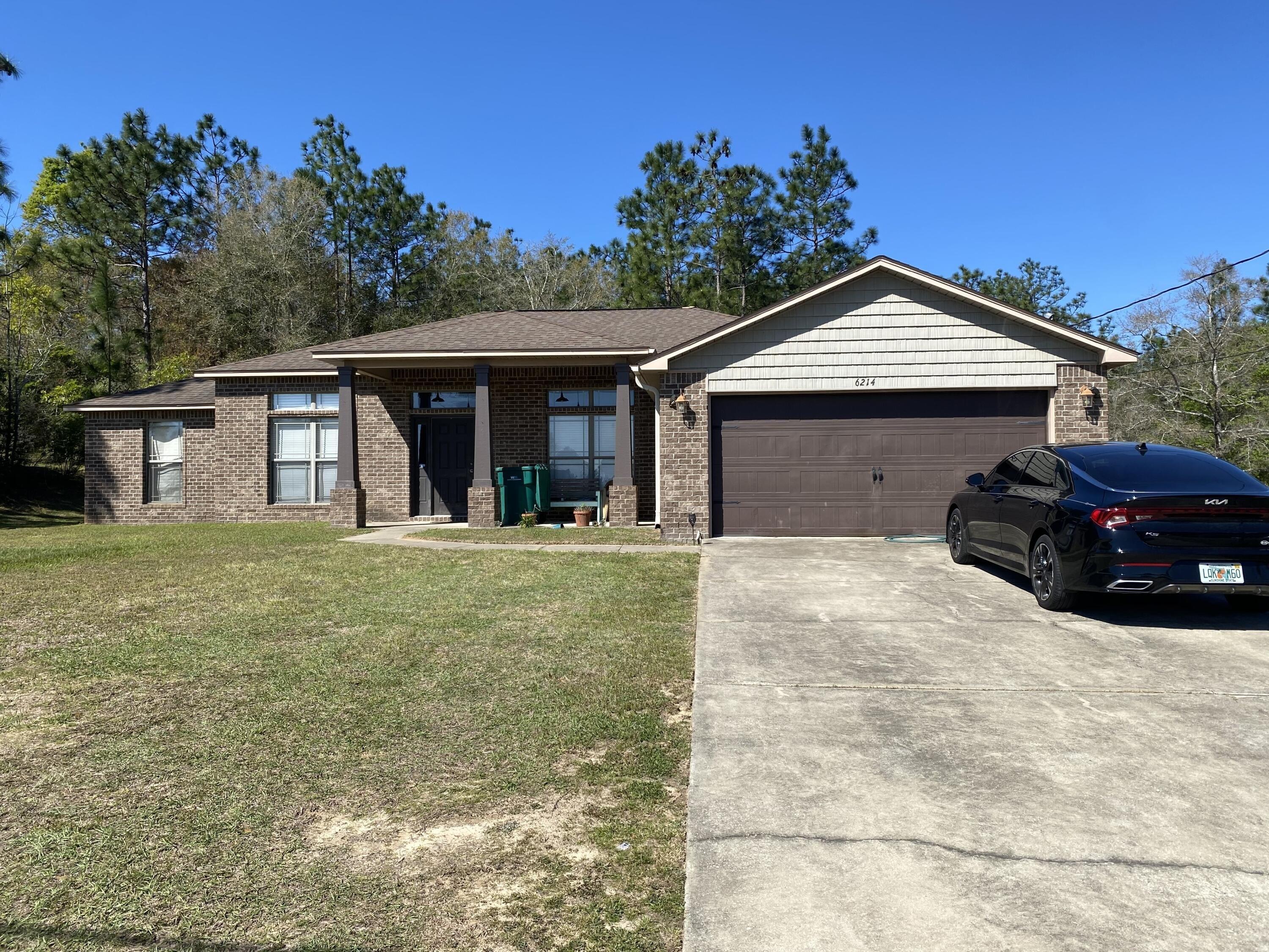 Flash Ln, Crestview, FL 32536