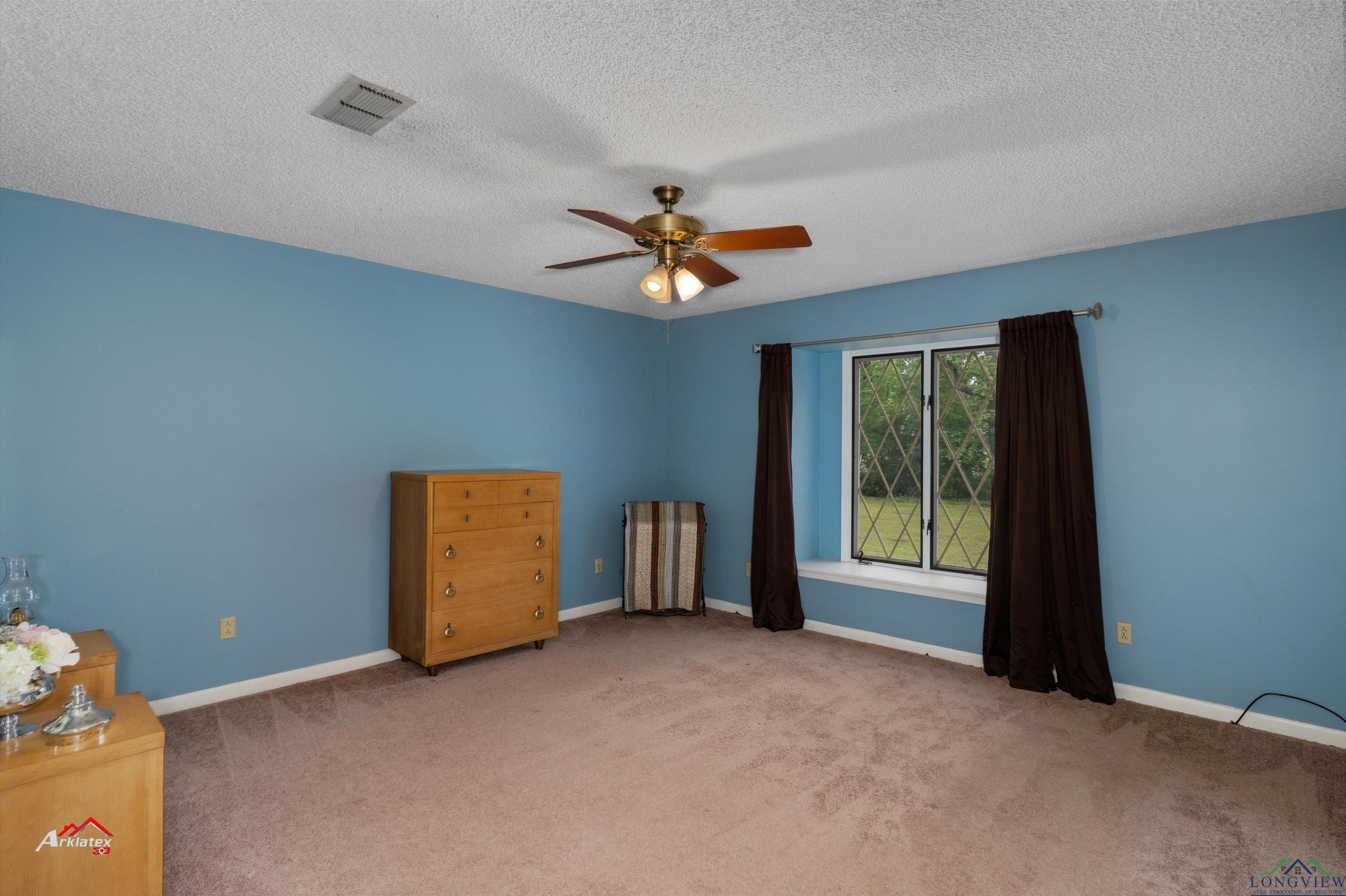Florence St, Kilgore, TX 75662
