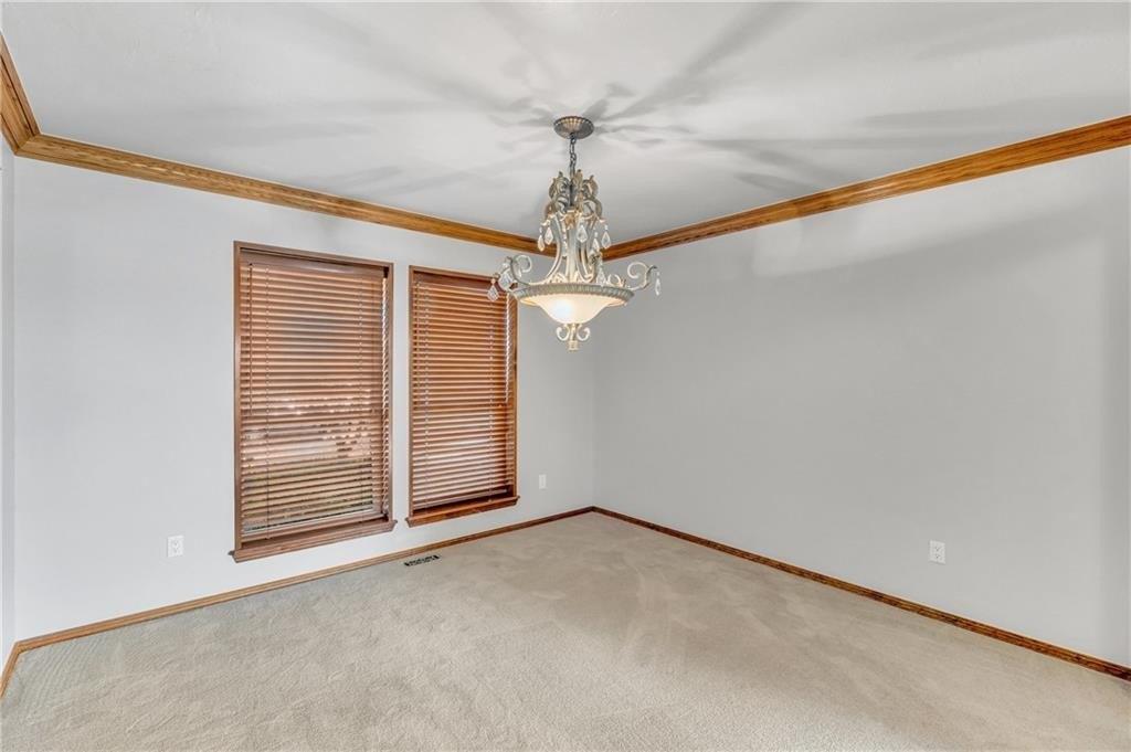 Rambridge Dr, Oklahoma City, OK 73162