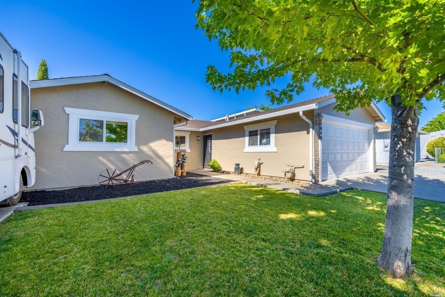 Southwood Dr, Vacaville, CA 95687