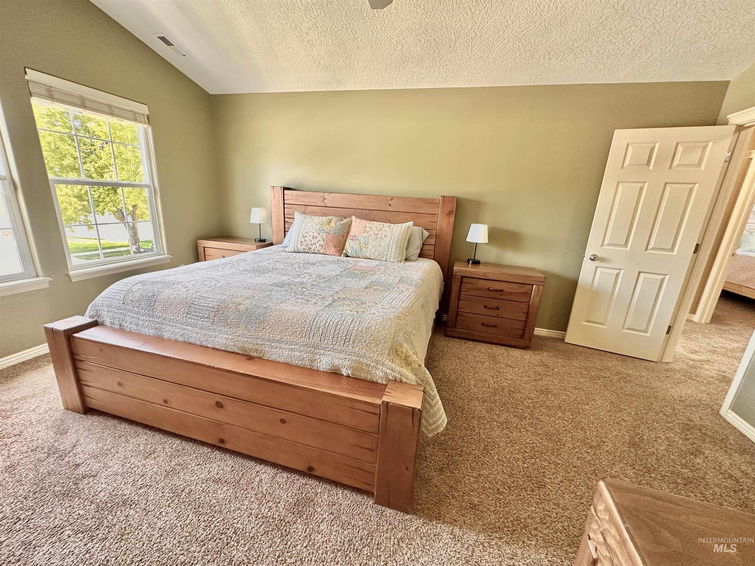 E Calabria Dr, Meridian, ID 83642