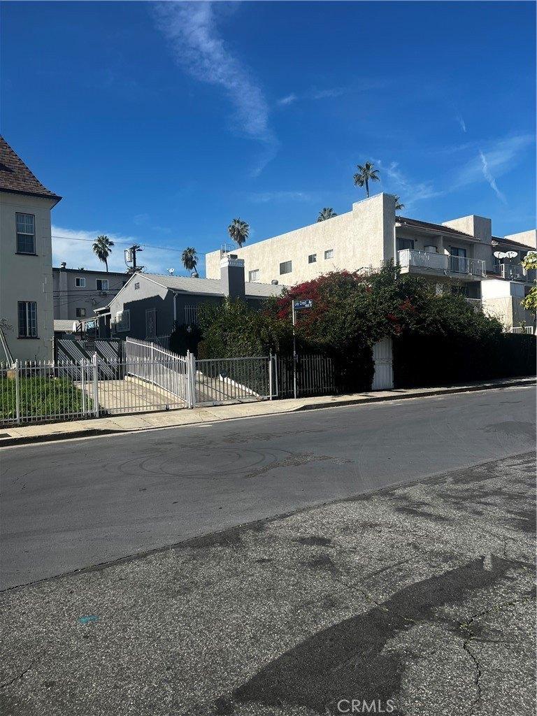 N Alexandria Ave, Los Angeles, CA 90029