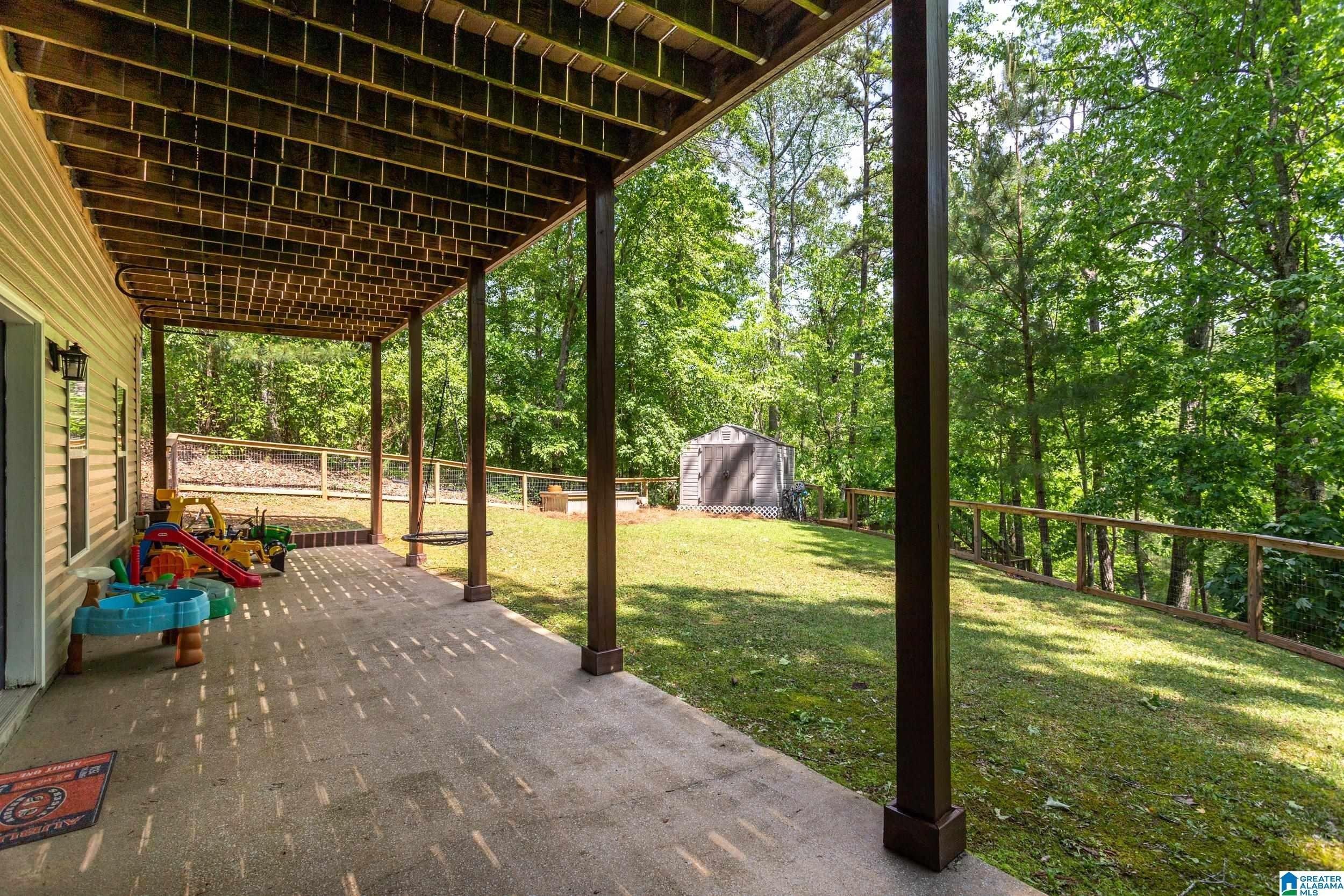 Hill Crest Ct, Wedowee, AL 36278