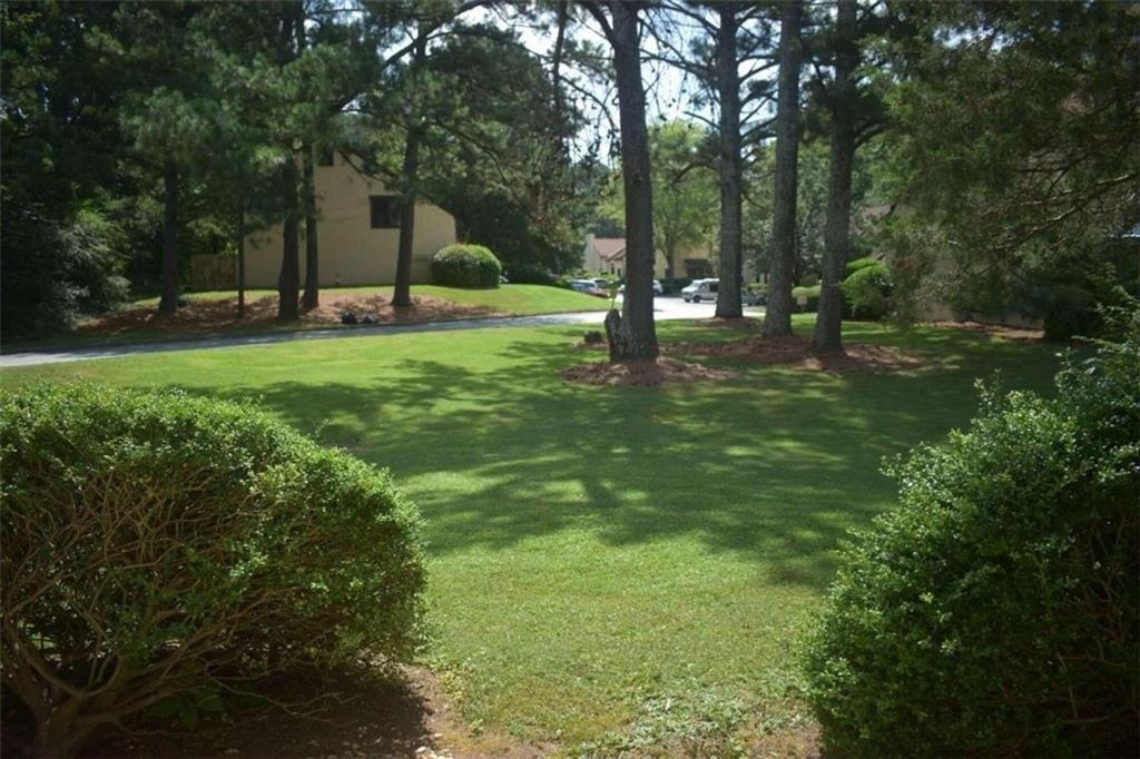 Tiburon Ct, Lithonia, GA 30038