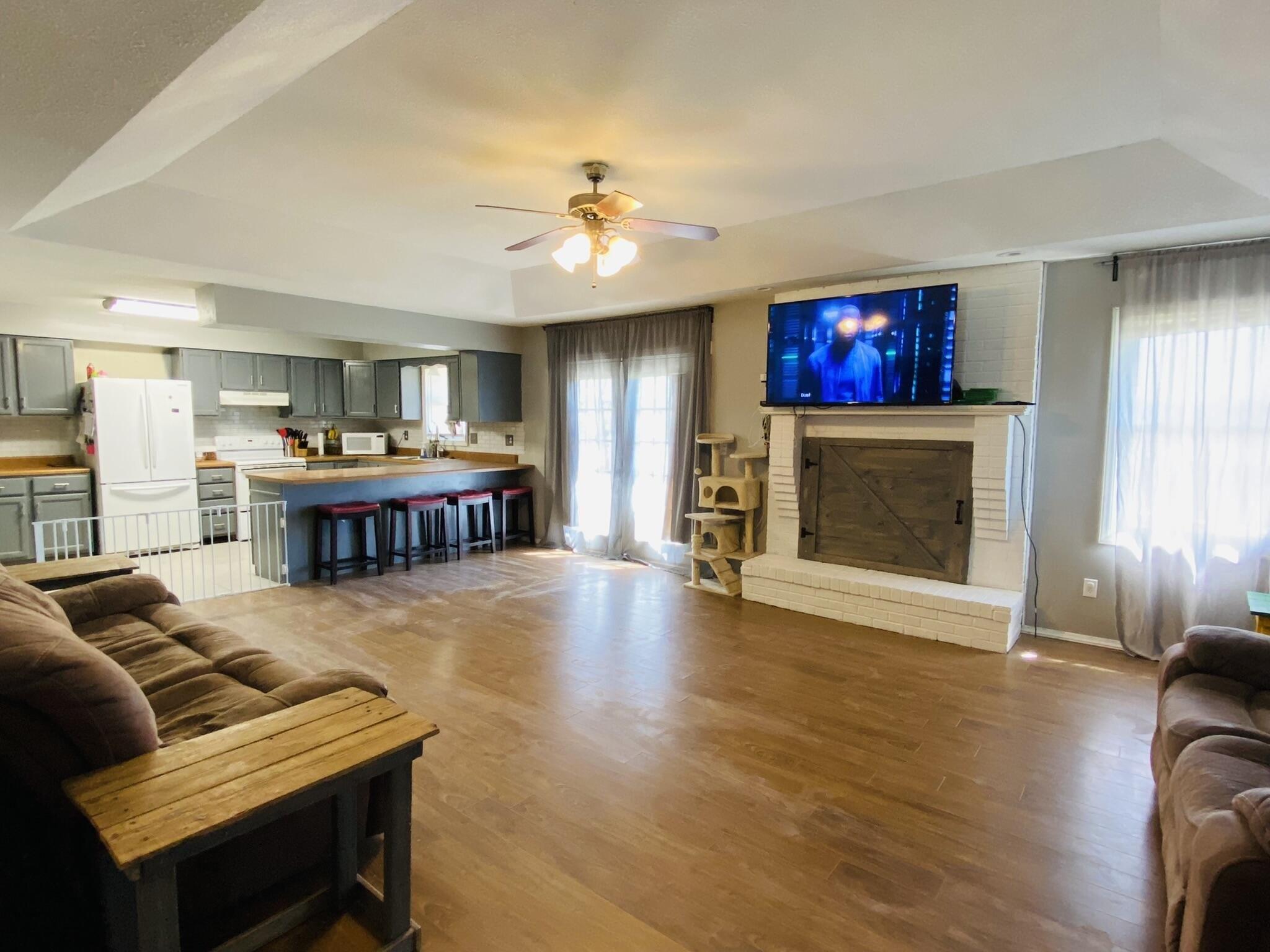 S Meadowlark St, Fair Grove, MO 65648
