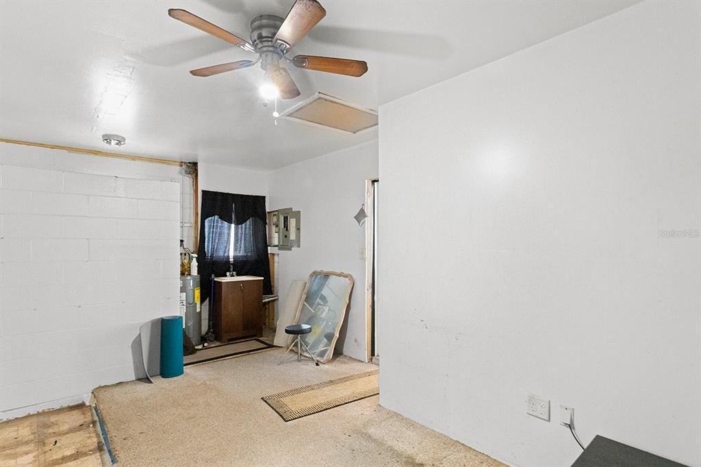 Little John Ln, Dunedin, FL 34698