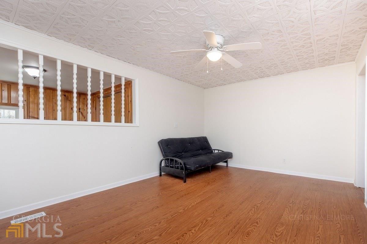 Pearce Dr, Warner Robins, GA 31093