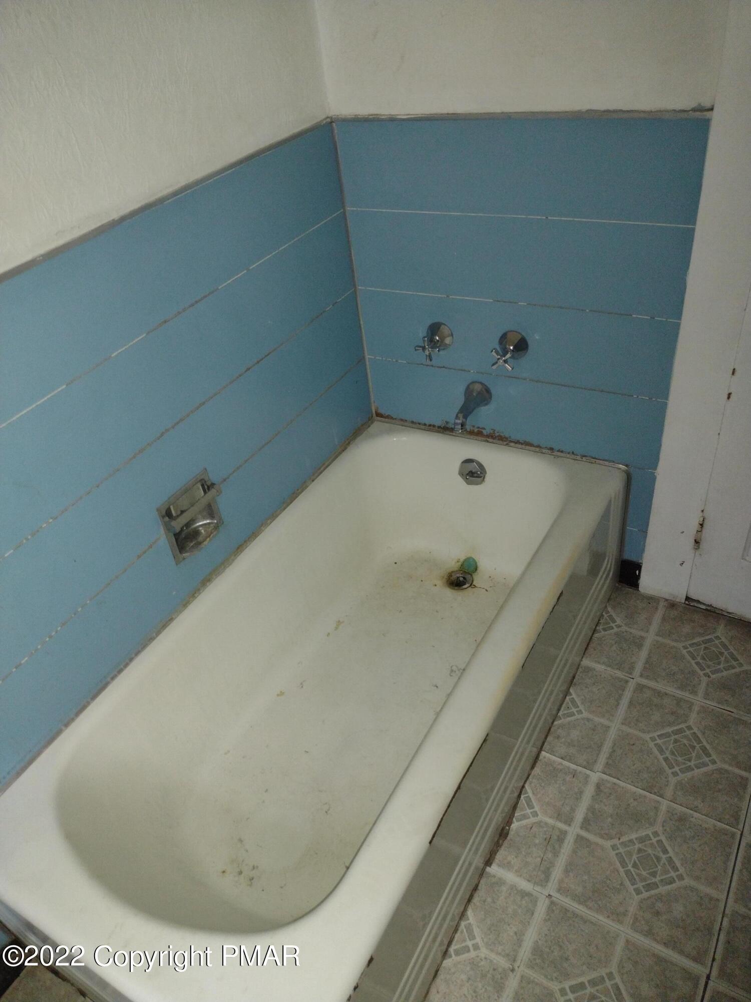 Dorothy St, Scranton, PA 18504