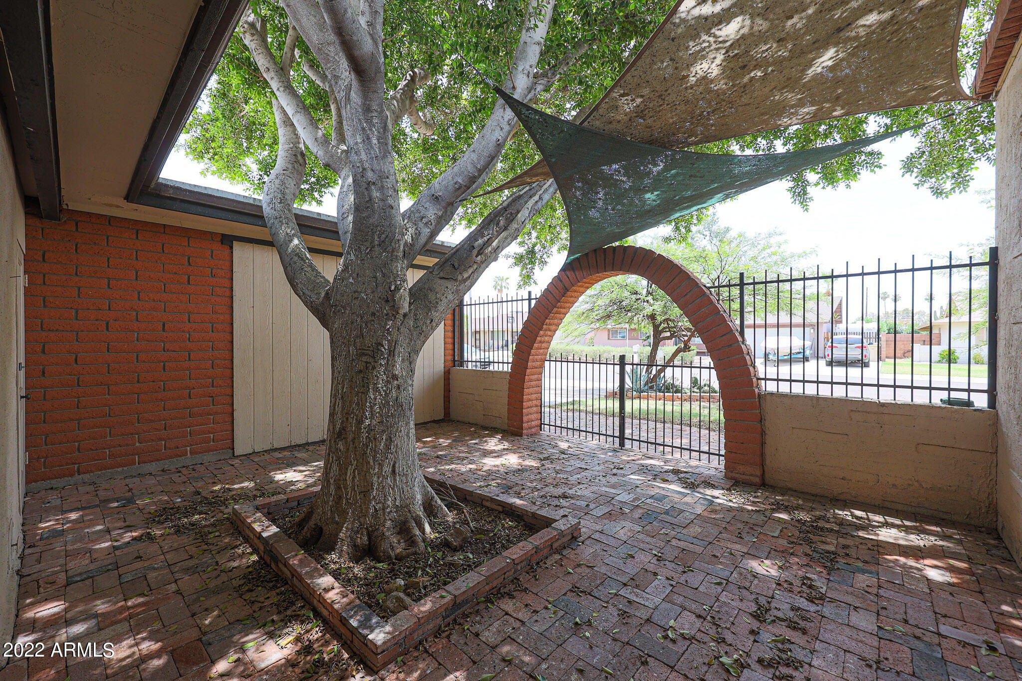 W Eva St, Glendale, AZ 85302