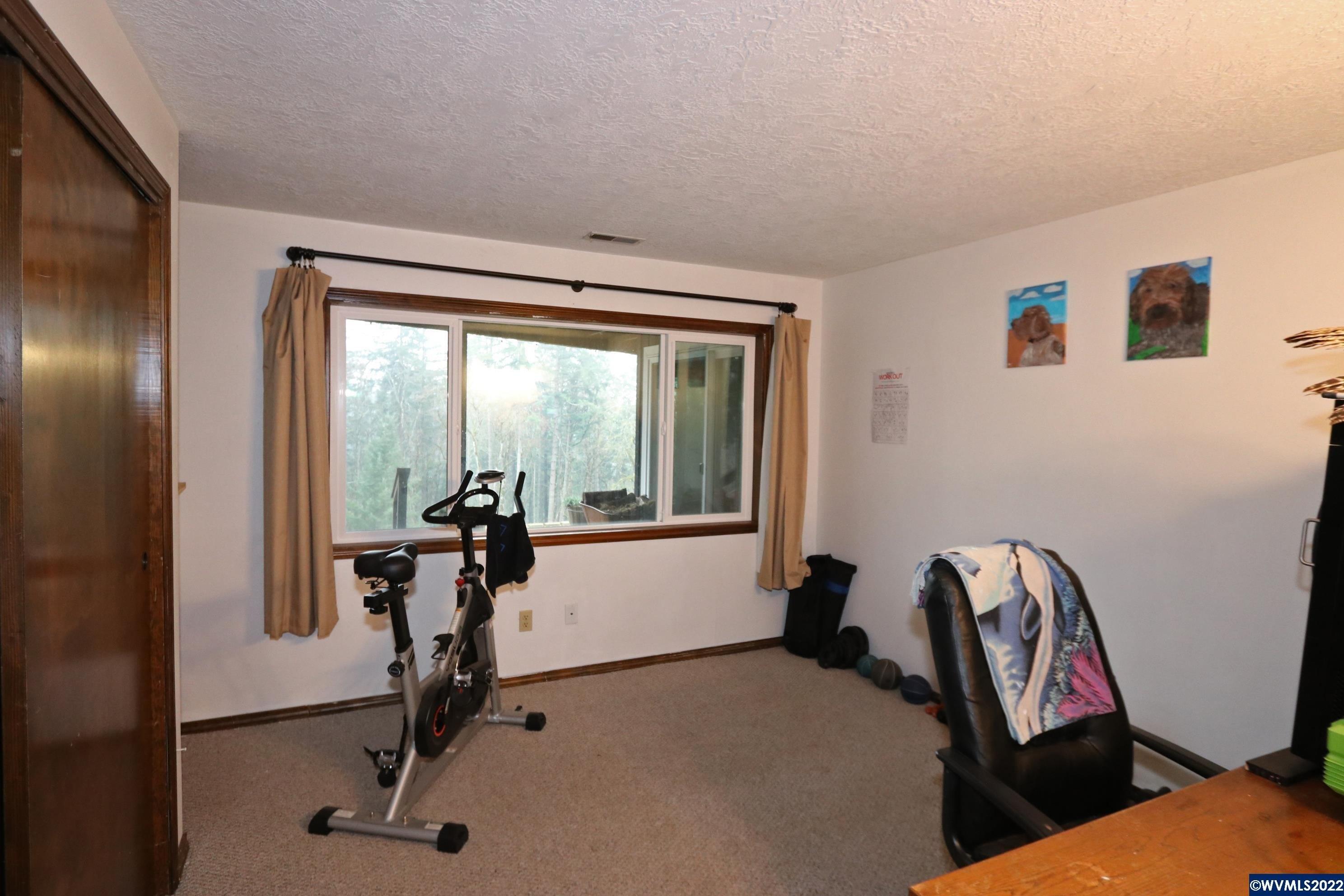 Ridge Dr, Scio, OR 97374
