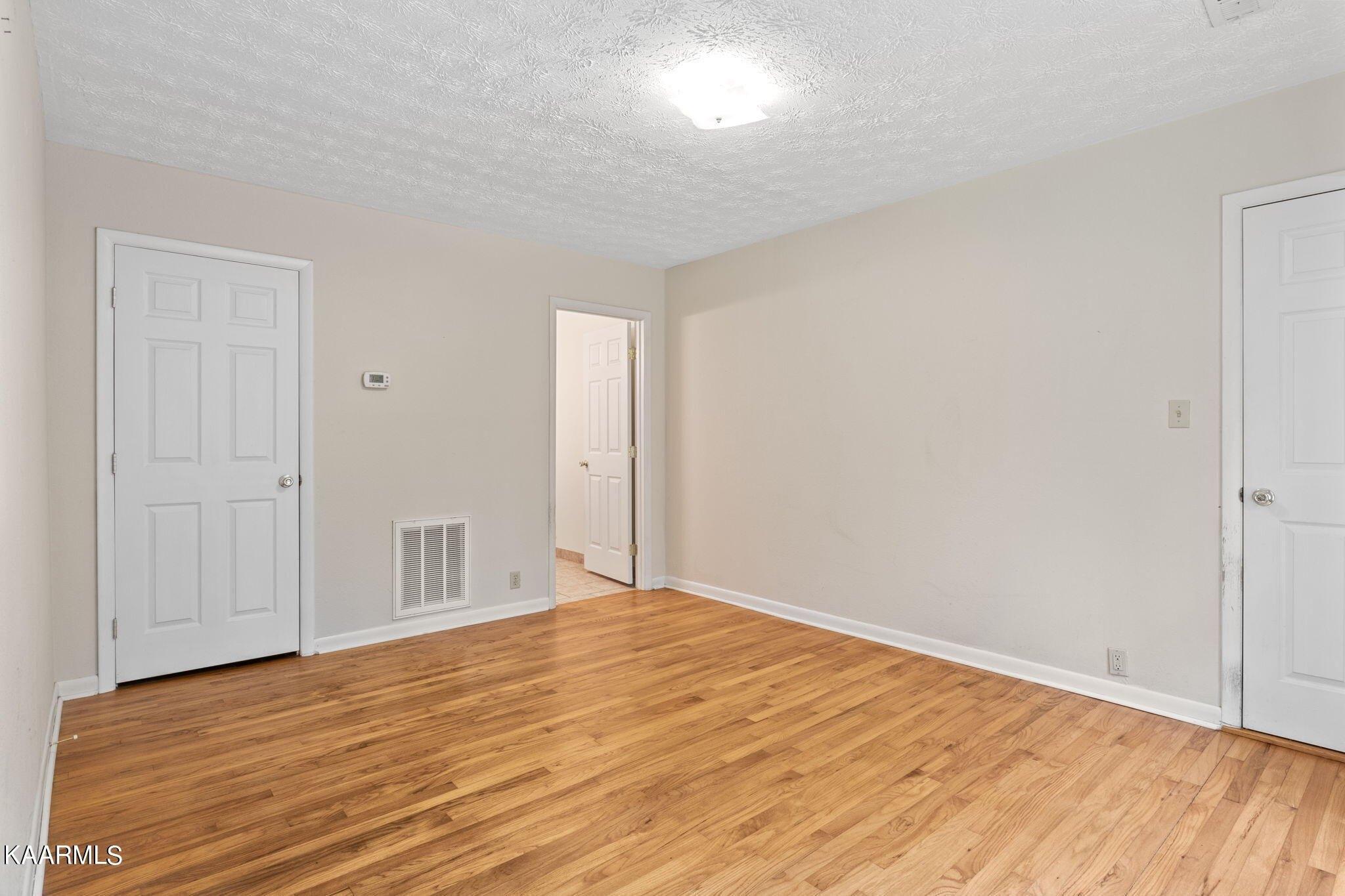 Ridgewood Rd, Knoxville, TN 37918