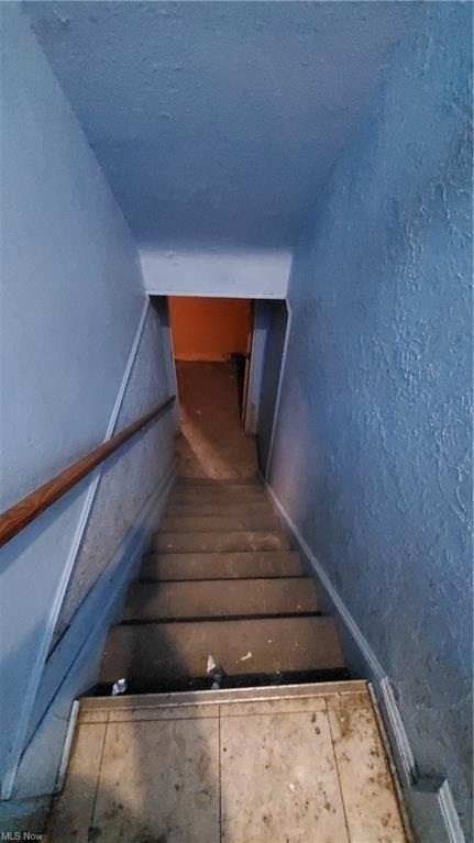 Kares Ave, Cleveland, OH 44122