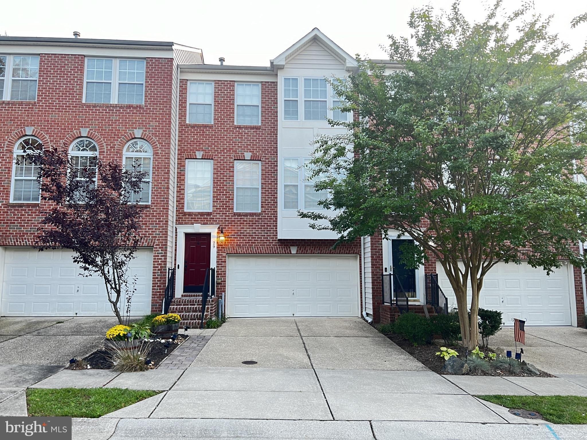 Torran Ct, Edgewater, MD 21037