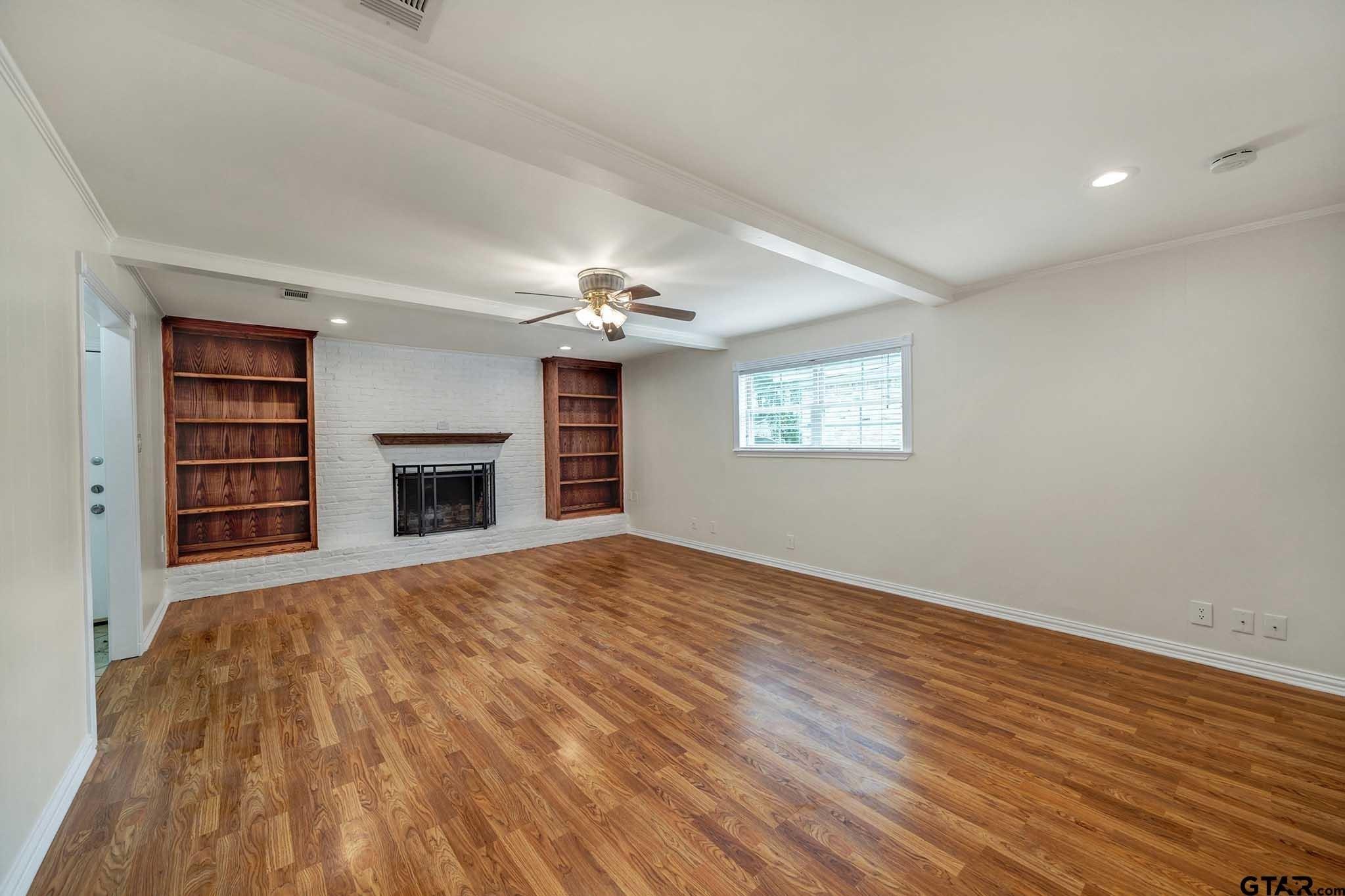 Shenandoah Dr, Tyler, TX 75701