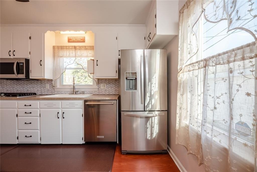 Claybrook St, Rochester, NY 14609