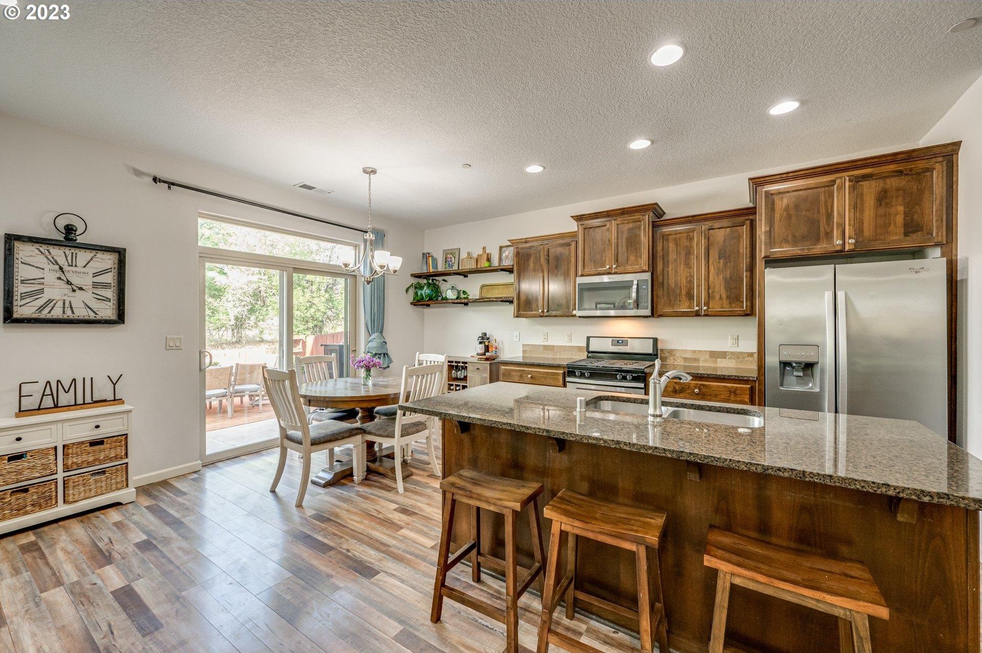 Ne 75th Way, Vancouver, WA 98665