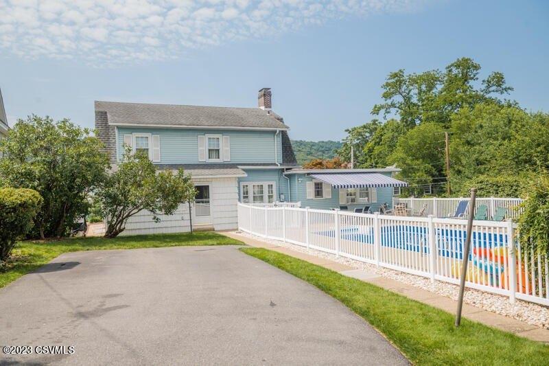 Market St, Sunbury, PA 17801