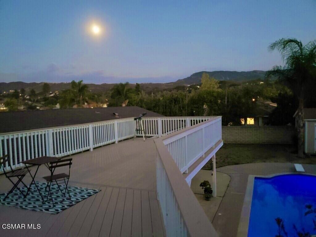 Walter Ave, Newbury Park, CA 91320