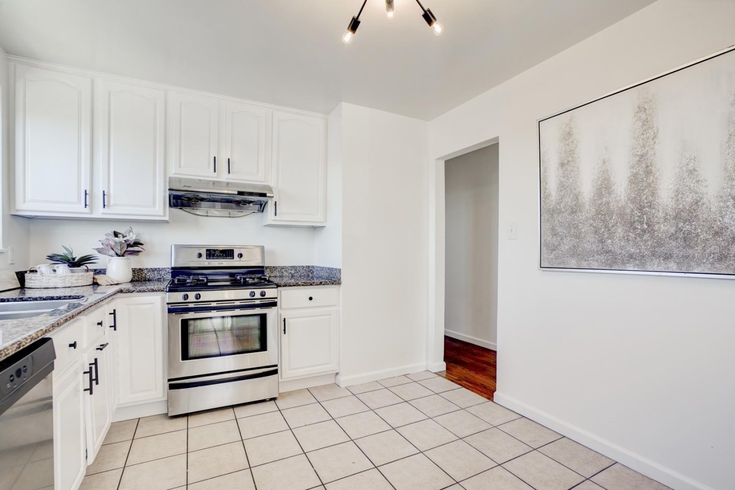 Imperial Dr, Pacifica, CA 94044