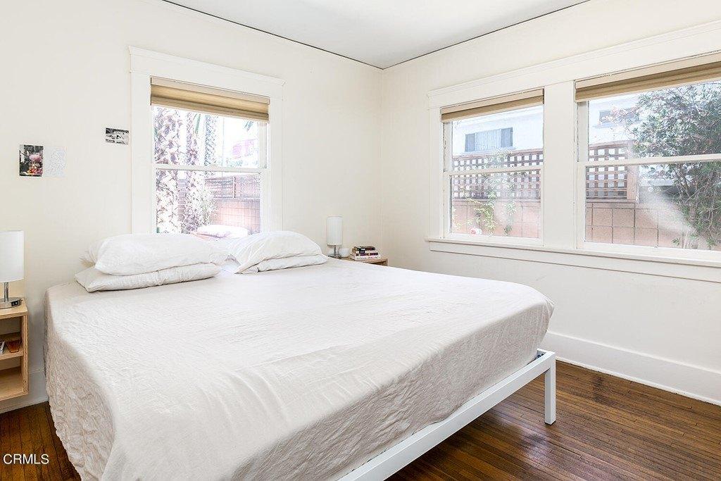 Gateway Ave, Los Angeles, CA 90029