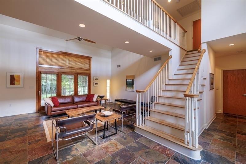 Augusta Dr, Bridgeville, PA 15017