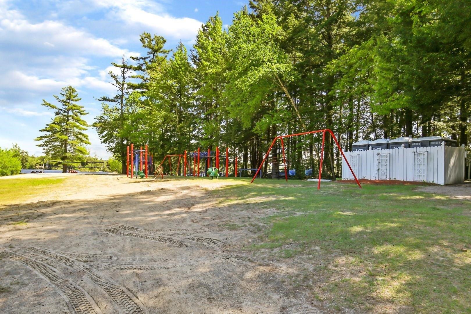 Suissevale Ave, Moultonborough, NH 03254