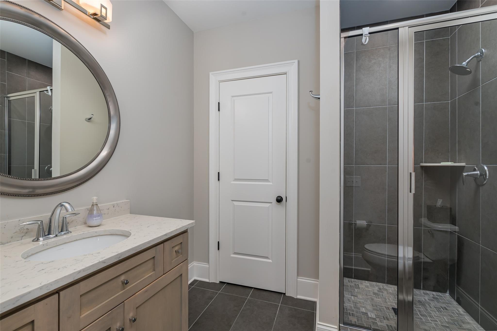 Lombardy Cir, Charlotte, NC 28203