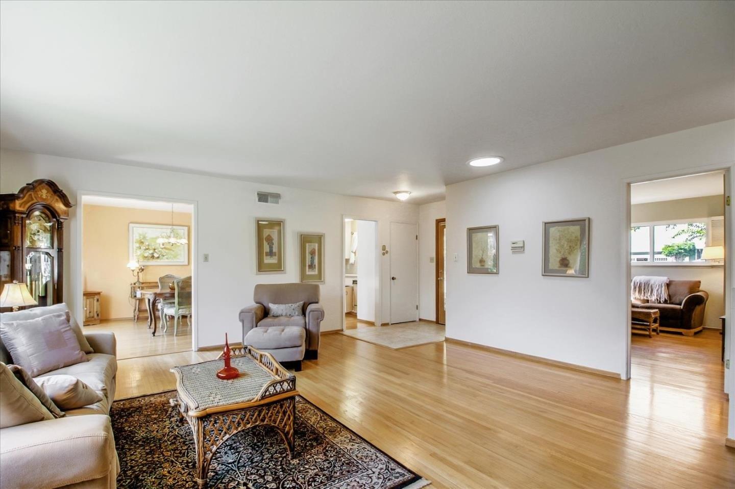 Blossom Wood Dr, San Jose, CA 95124
