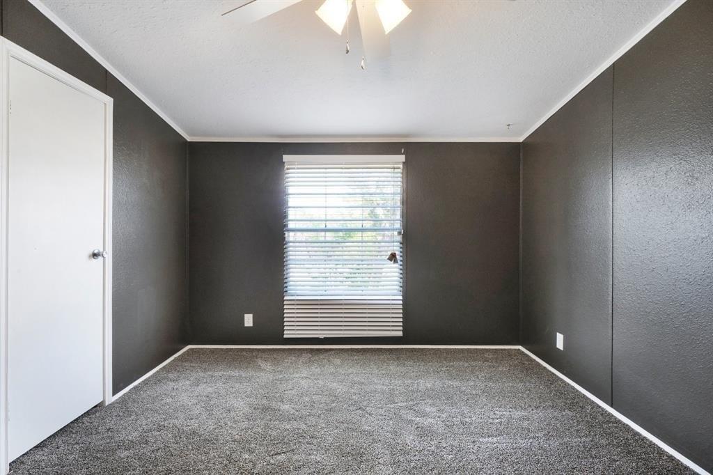 Nacogdoches River Dr, Granbury, TX 76048