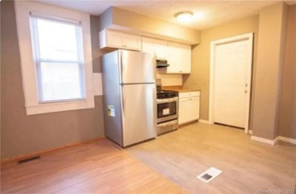 Sylvan Ave, New Haven, CT 06519