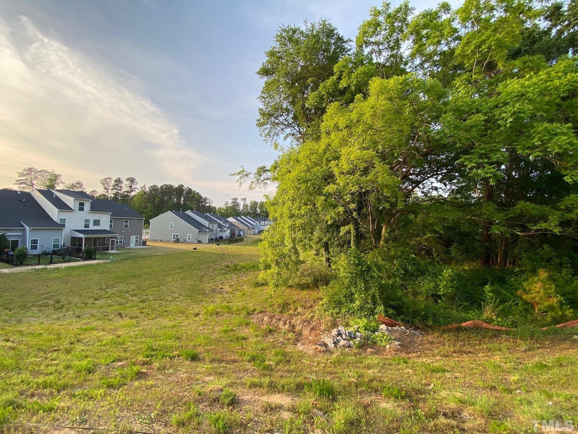 Amarra Dr, Fuquay Varina, NC 27526