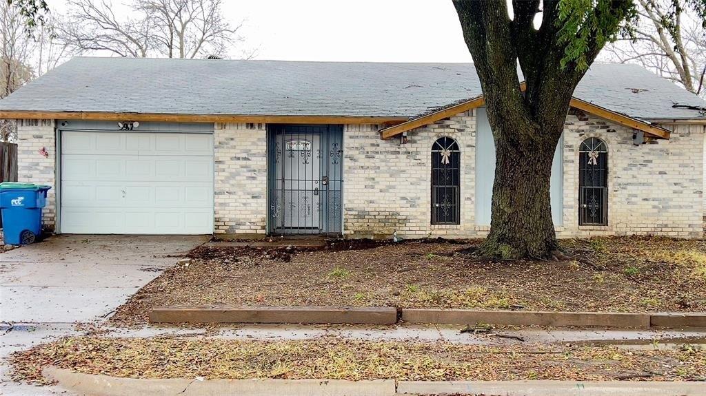 Maple Ln, Rowlett, TX 75089