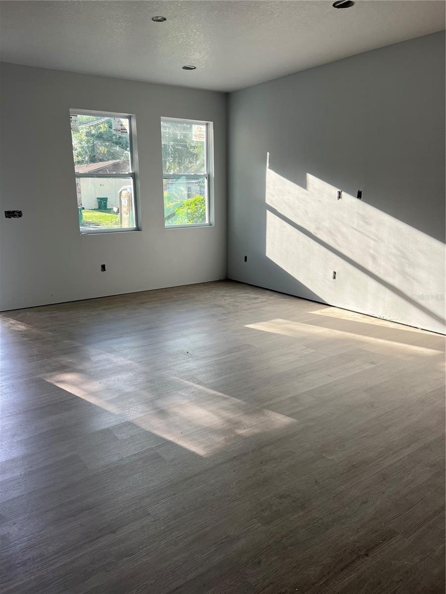 N Brooks St, Tampa, FL 33604