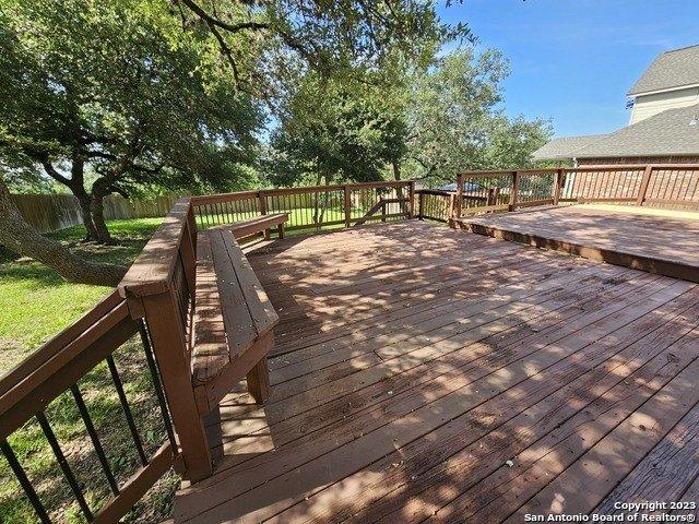 Hazelton Ln, San Antonio, TX 78251