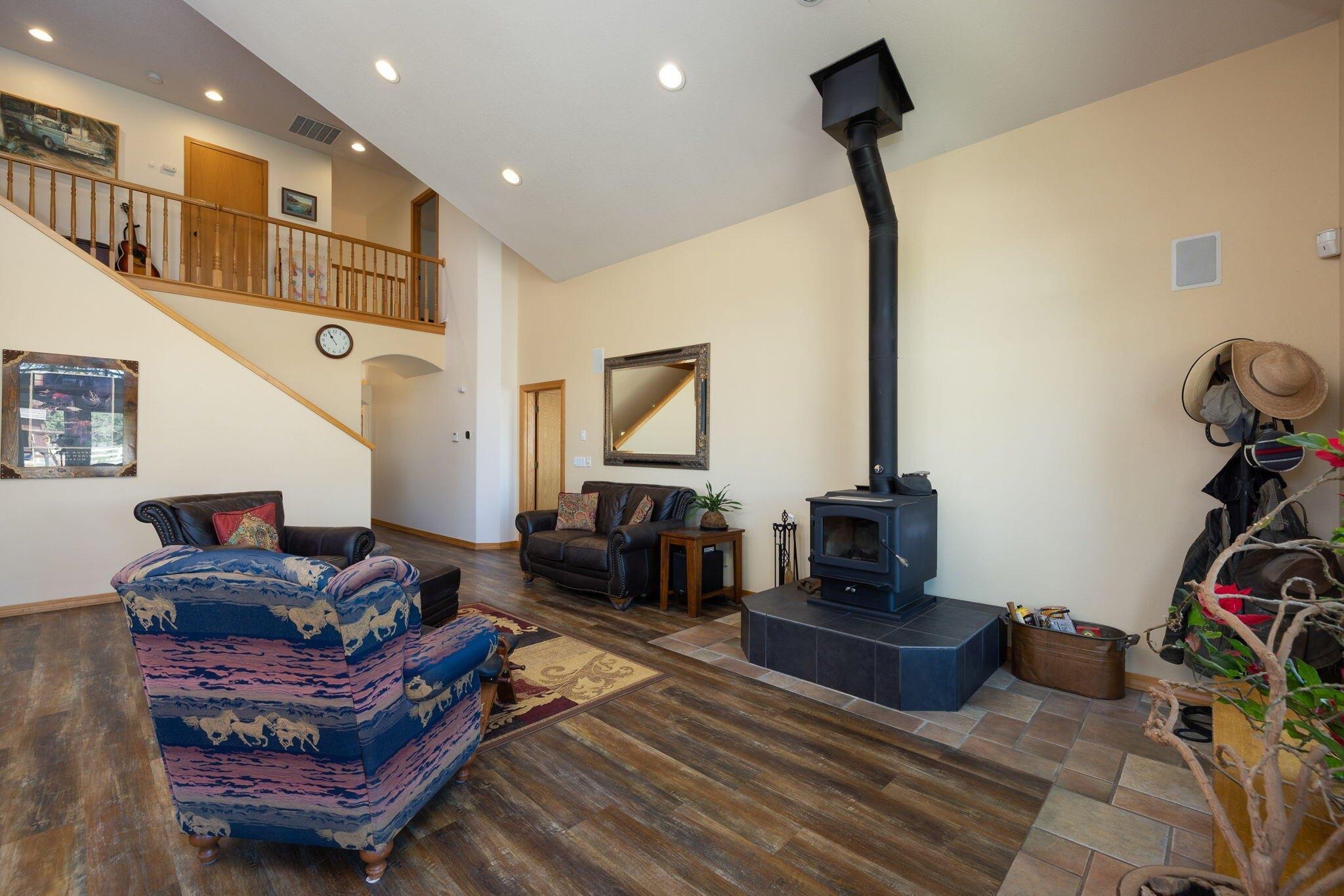 Fryrear Rd, Bend, OR 97703