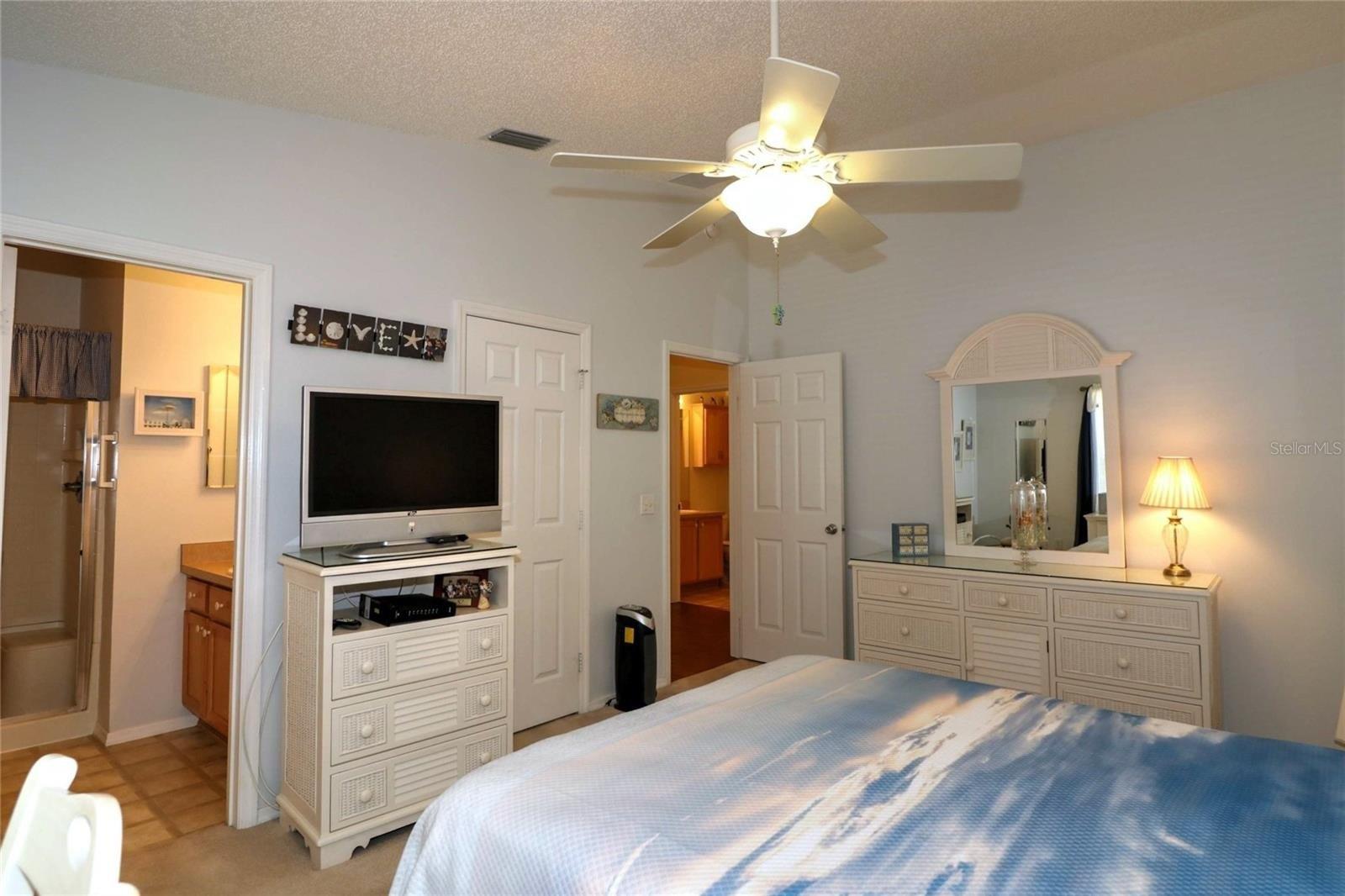 Blake Ln, The Villages, FL 32162
