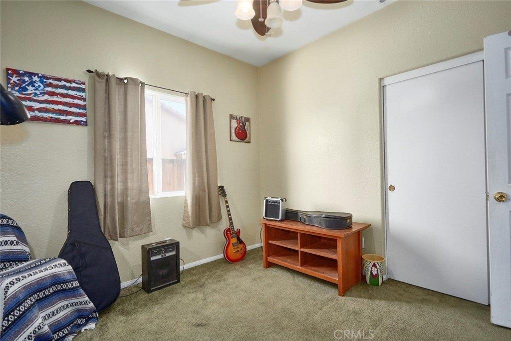Berkely Cir, Victorville, CA 92392