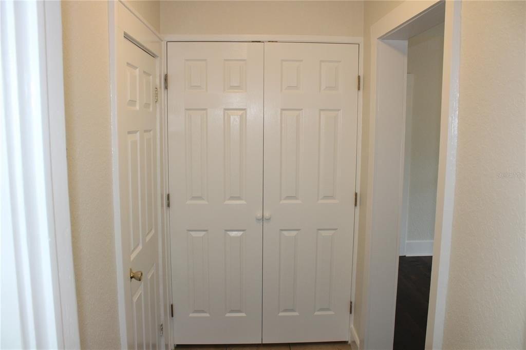 4th St Nw, Largo, FL 33770