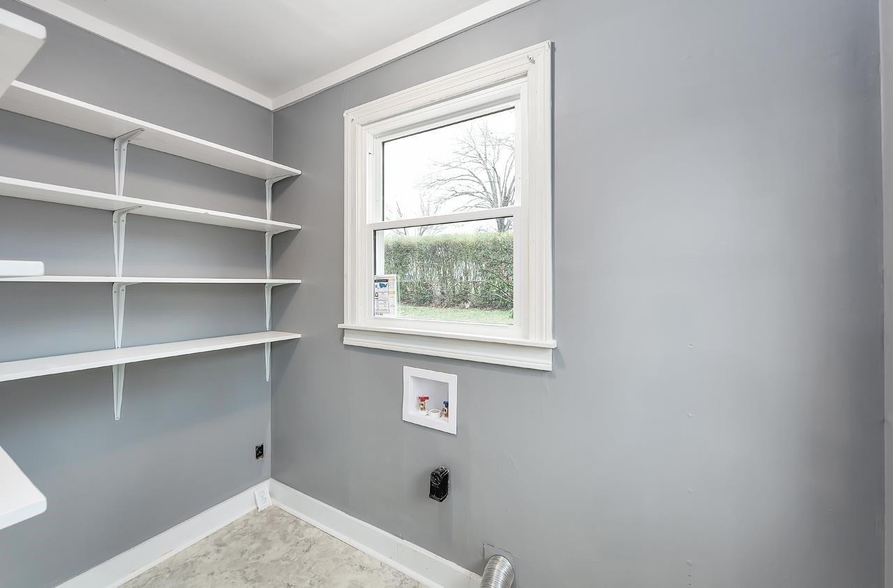 S Lexington St, Trenton, TN 38382