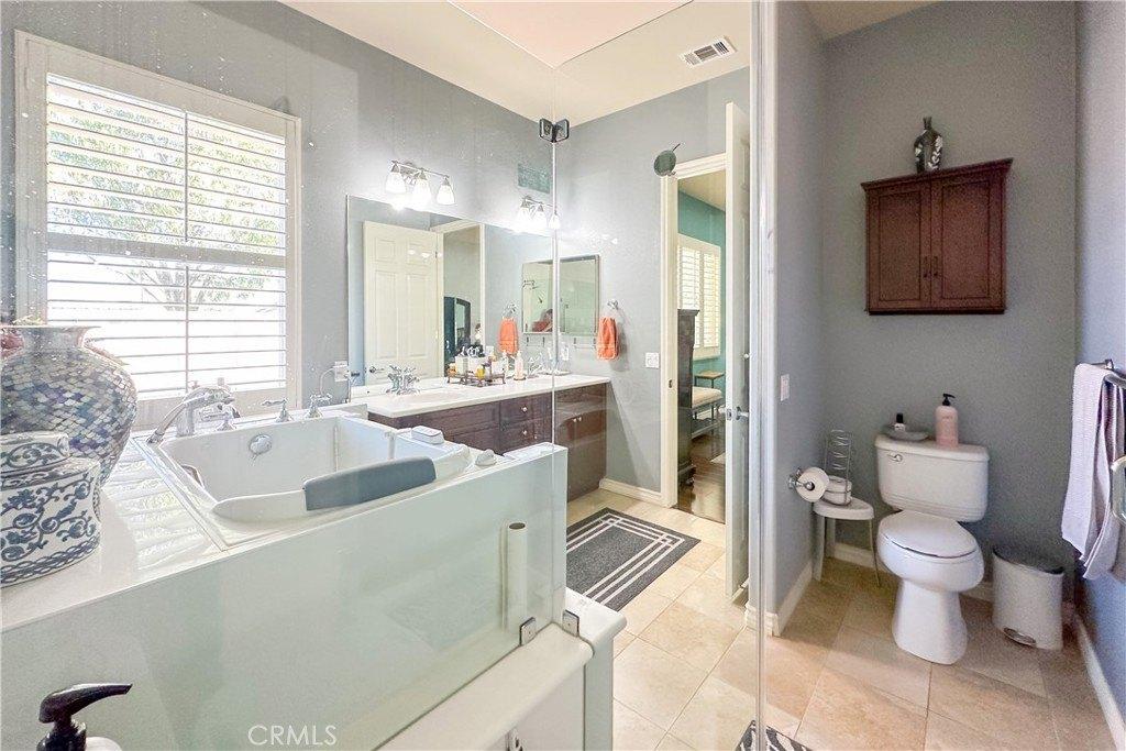 Via Rojas, Hemet, CA 92545