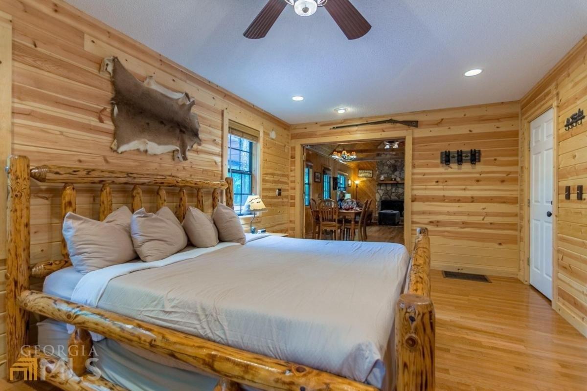 Peach Ln, Ellijay, GA 30536