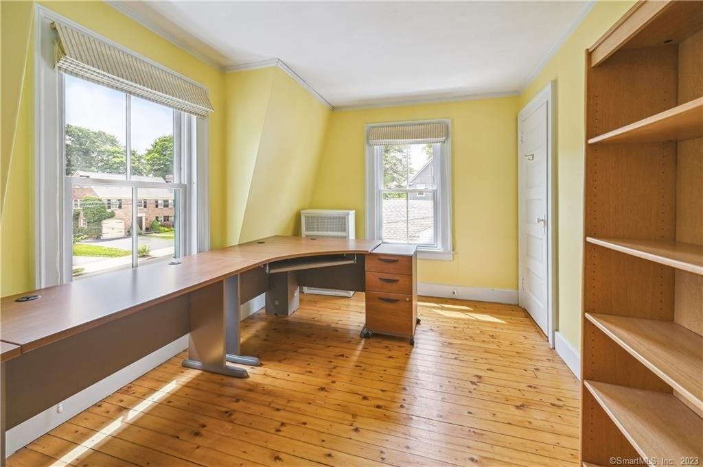 Lemay St, West Hartford, CT 06107