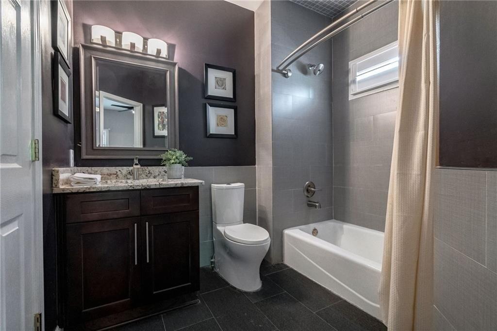 Tree Lake Ct, Johns Creek, GA 30005