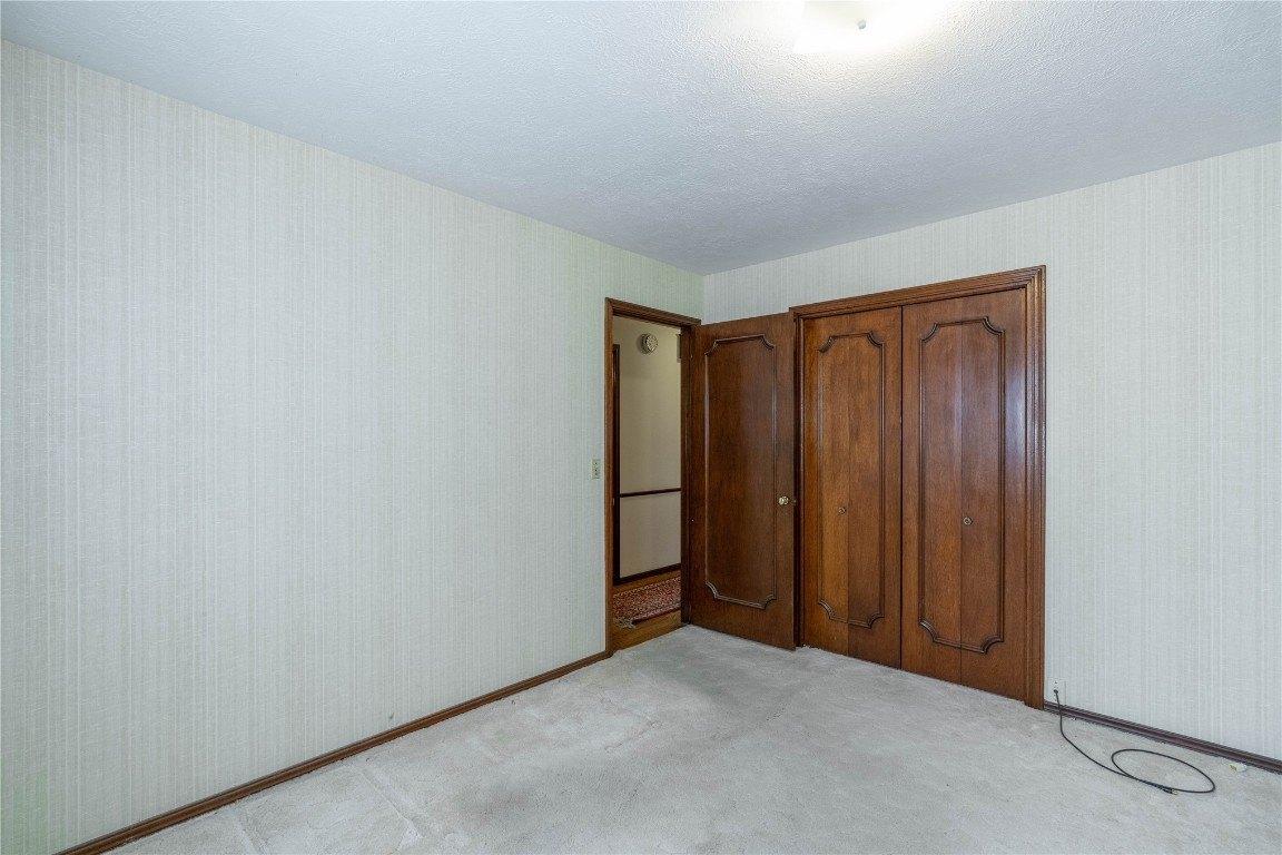 N Holloway Ave, Bethany, OK 73008