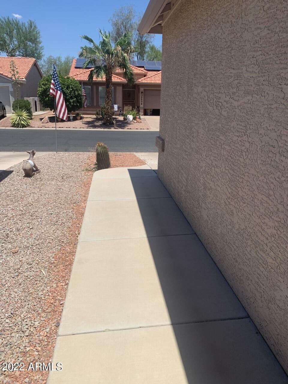 E Indian Wells Dr, Chandler, AZ 85249