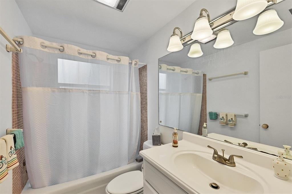 Picasso Dr, Nokomis, FL 34275