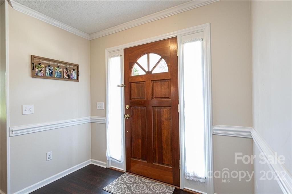35th St Ne, Conover, NC 28613