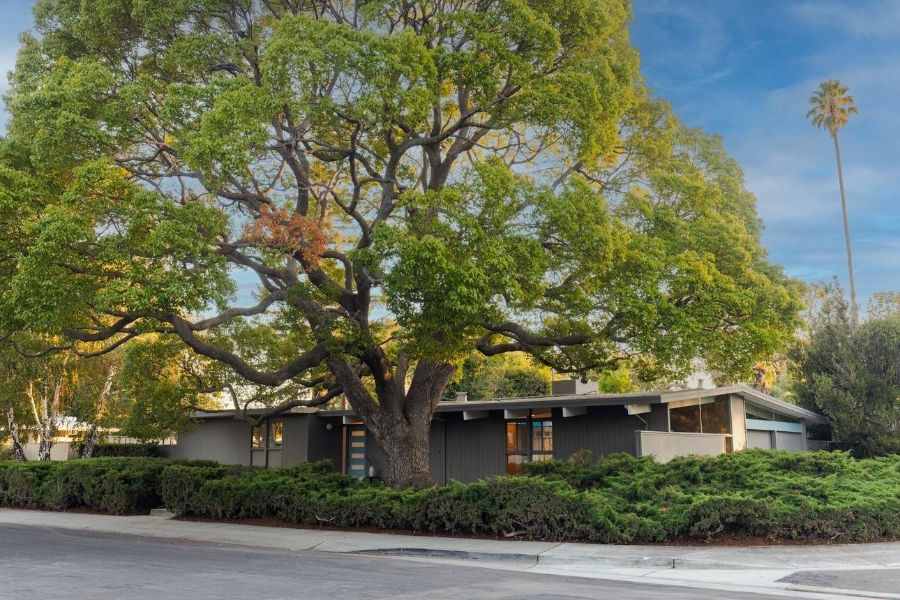 Edgewood Dr, Palo Alto, CA 94303