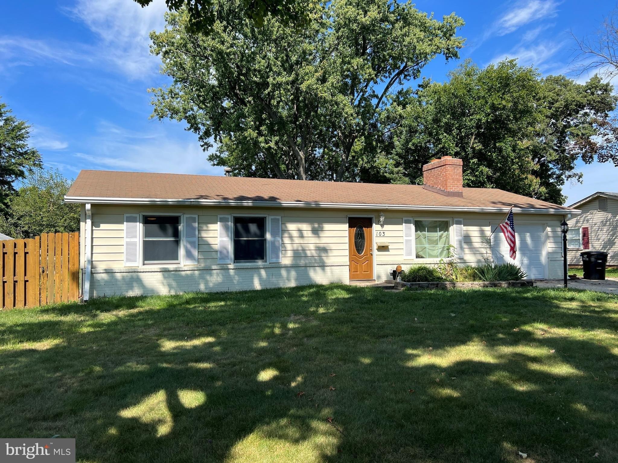 N Cypress Rd, Sterling, VA 20164