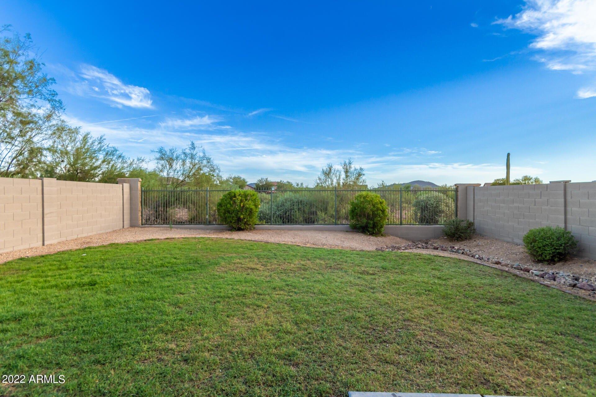 W Lewis And Clark Trl, Phoenix, AZ 85086